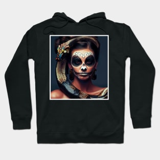 woman with snakes 3 T-shirt Hoodie